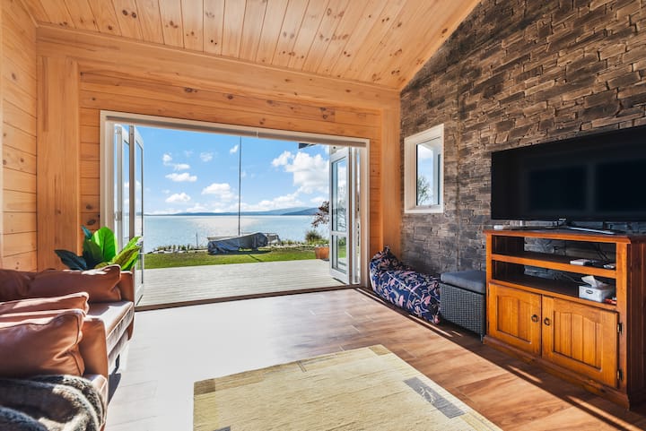 Ranginui Lake Side Retreat - ロトルア