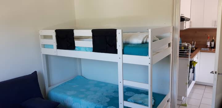 Habitación infantil: literas + sofá BZ convertible 140*190