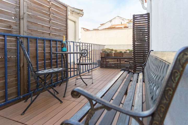 Mouraria 4BR| Alfama, Tram 28, Terrace, A/C, Halal