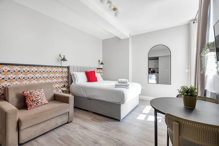 Modern Family Studio 2 Min Walk>euston Station Nw1 - Londres