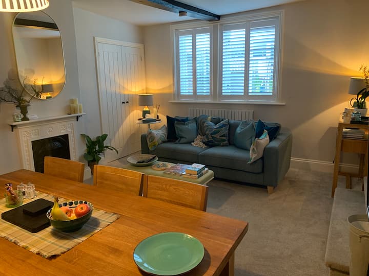 Hideaway Holiday Apartment - Salisbury