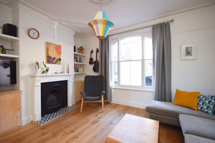 Charming Period Home Close To York City Centre - York