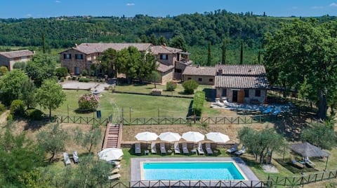 Poggio Bonelli Villa