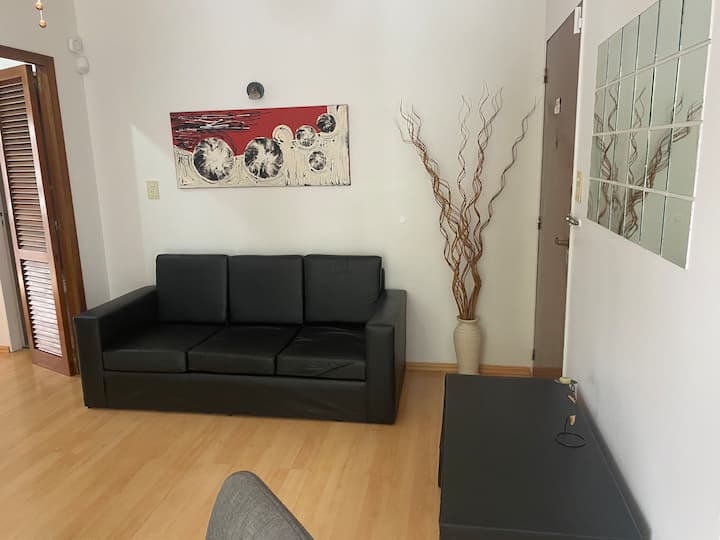 Departamento de 1 dormitorio con balcón en Recoleta