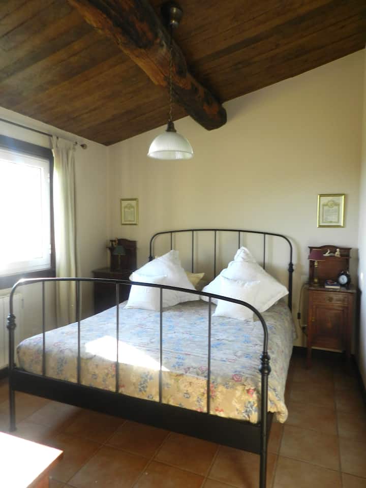 Dhomë gjumi 1