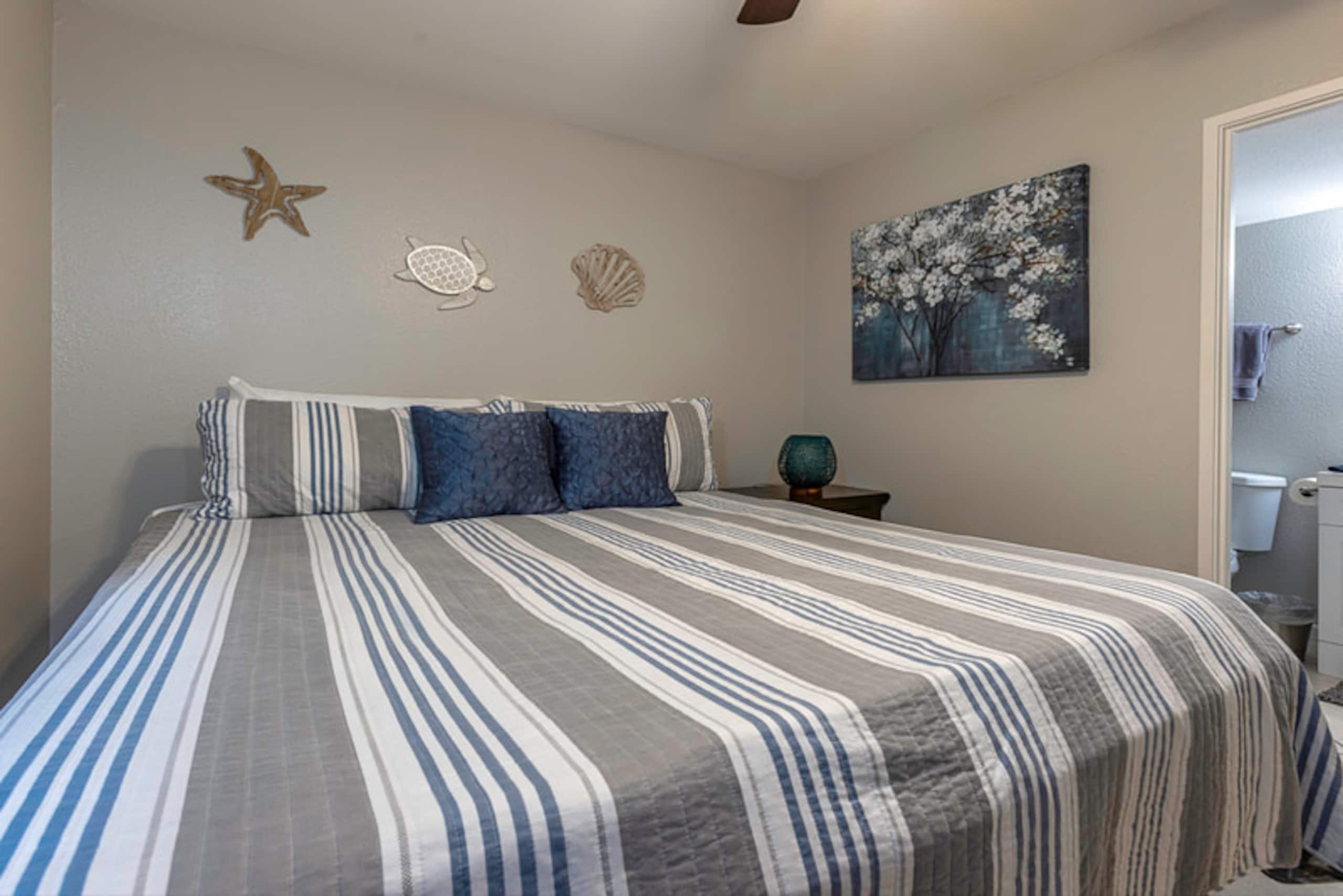 Rental unit in Kihei · ★5.0 · 2 bedrooms · 2 beds · 2 private baths - Image 15