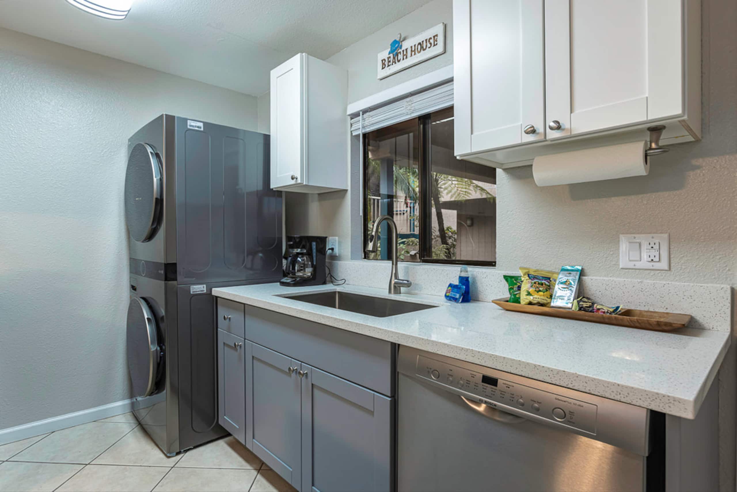 Rental unit in Kihei · ★5.0 · 2 bedrooms · 2 beds · 2 private baths - Image 8