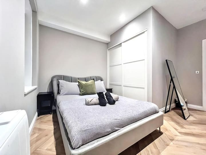 غرفة النوم 1