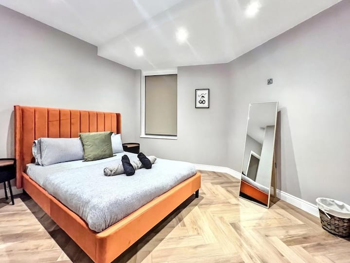 غرفة النوم 2