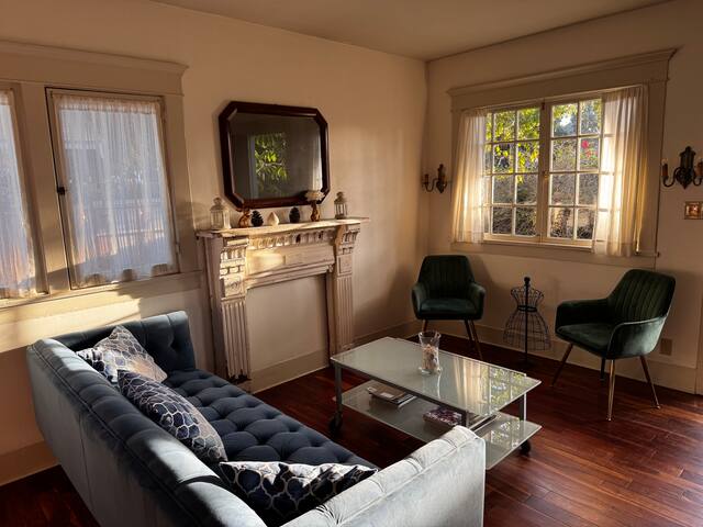 The White Cottage, Venice Beach. gallery image 2