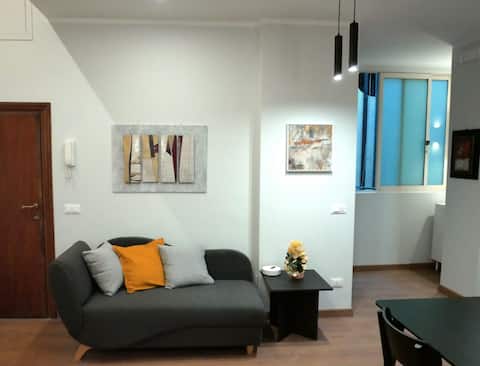 Popular Airbnb listing: Domus Quintili Monti Roma in Roma