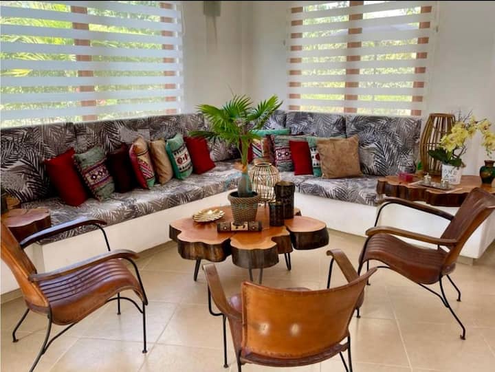 Spacious Country House - Private Pool And Jacuzzi - Carmen Apicala
