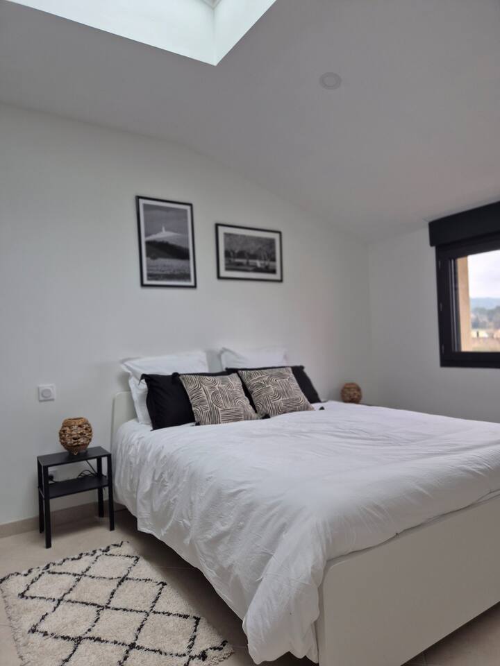 غرفة النوم 1