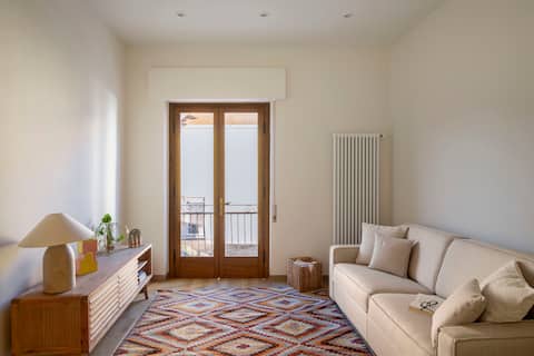 Top Airbnb: Paolina Holiday Home in Viareggio
