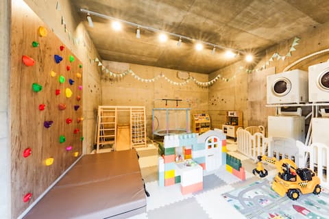 Paradise of kids & group | Mt. Omuro 11min. | 190㎡