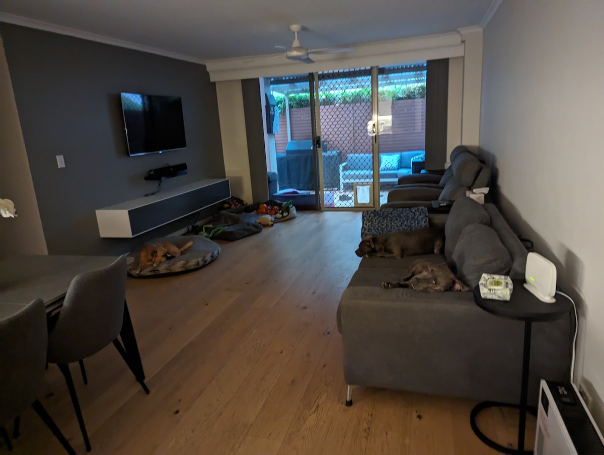 Top performing Airbnb: Resort style Living in Central Sydney in Rosebery