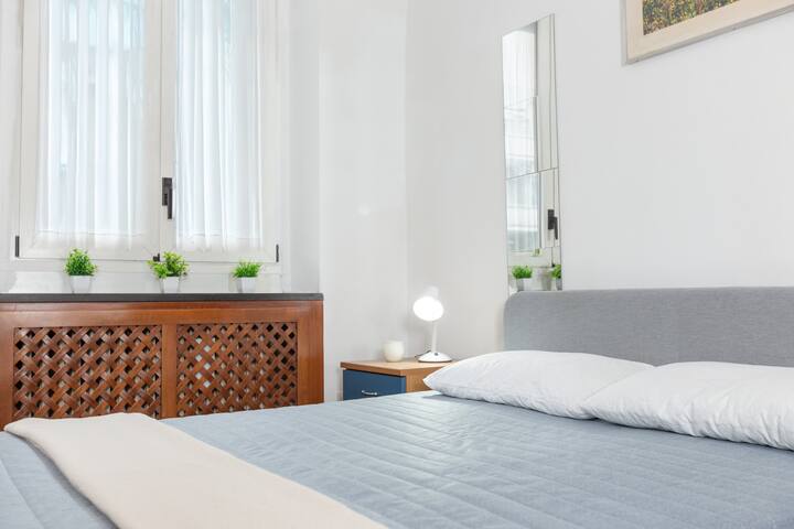 La Nuvola Exclusive Apartment {City Center} gallery image 4