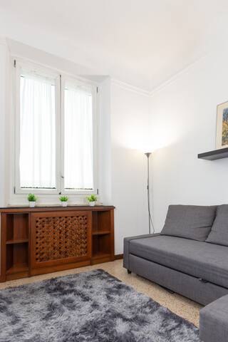 La Nuvola Exclusive Apartment {City Center} gallery image 3