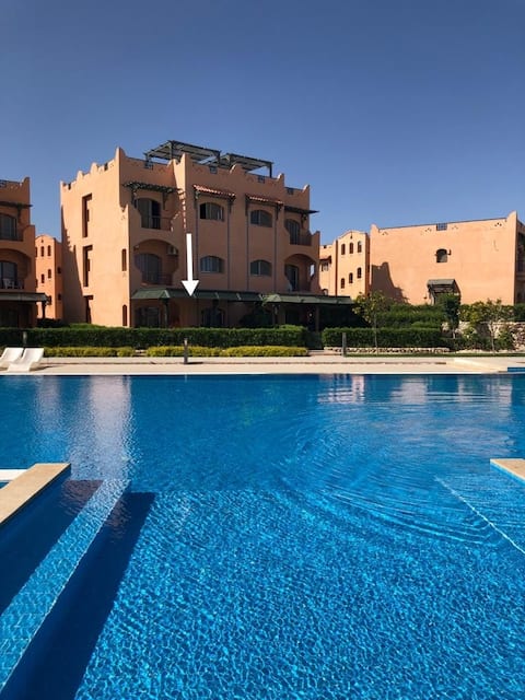 The Panoramic Retreat