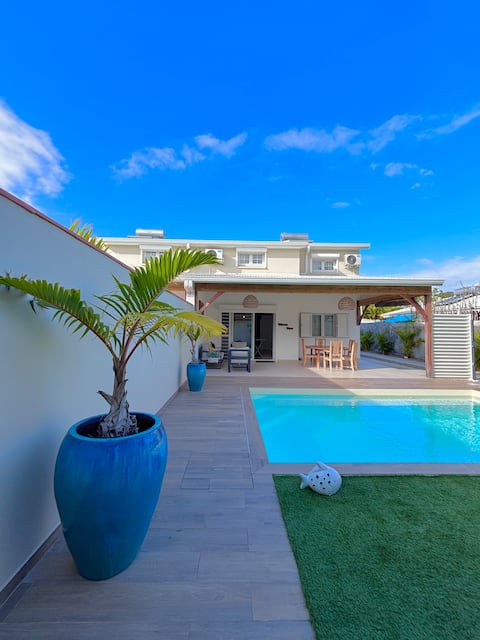 Villa Émeraude - Pool & Sea Access
