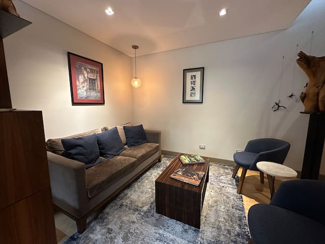 Luxury Escape in the Heart of S.Miguel Chapultepec gallery image 2