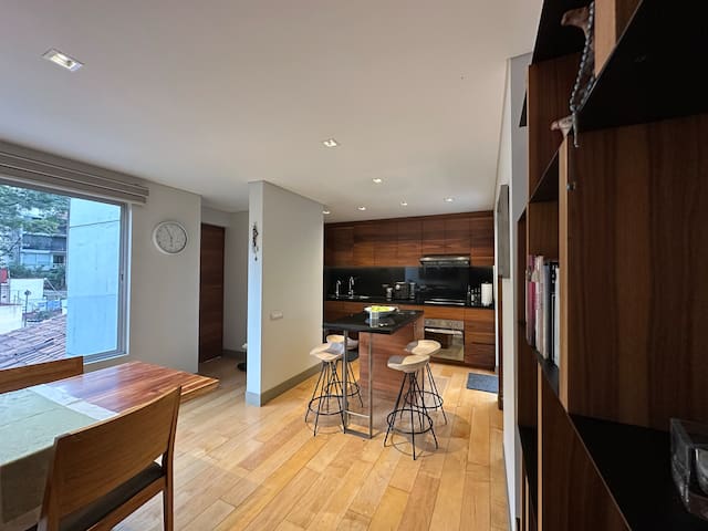 Luxury Escape in the Heart of S.Miguel Chapultepec gallery image 4