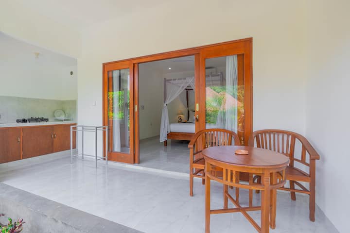 Deluxe Bungalow 1 Bythe Hills In Amed Area - Seraya