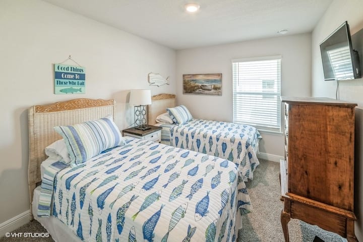 Dormitorio doble con Smart TV.