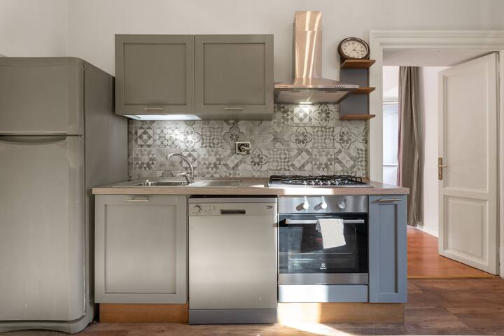 Big apt in the Heart of Trastevere gallery image 4