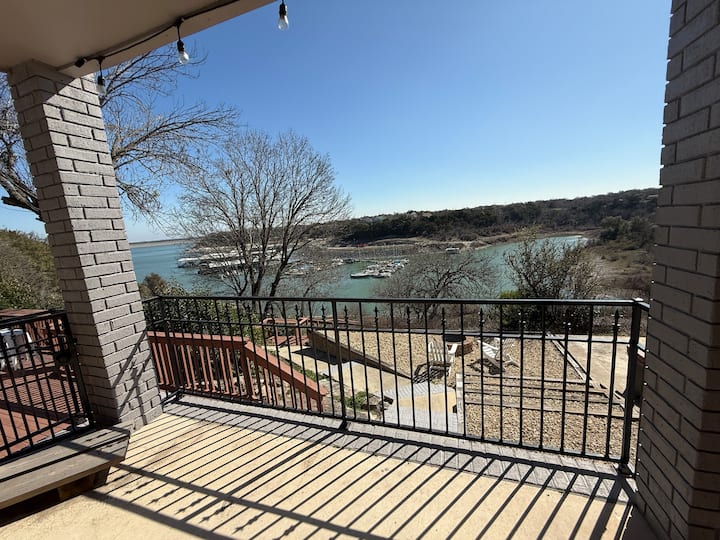 Welcome To Marina Pointe! - Belton, TX