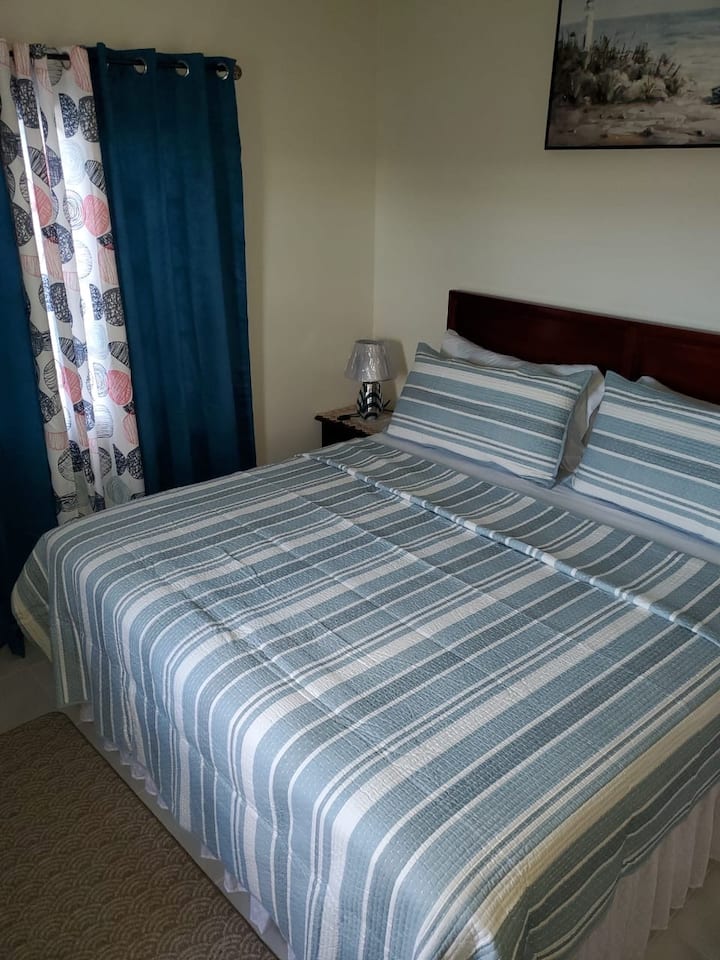 საძინებელი 1