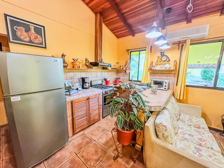 New Private Apartment W/shared Pool, Bbq Area. 3a - Costa Rica