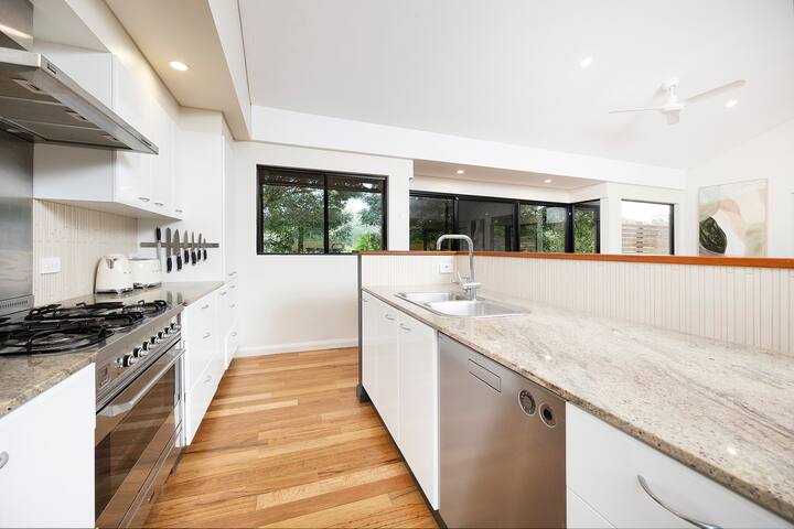 La Dolce Villa gallery image 4