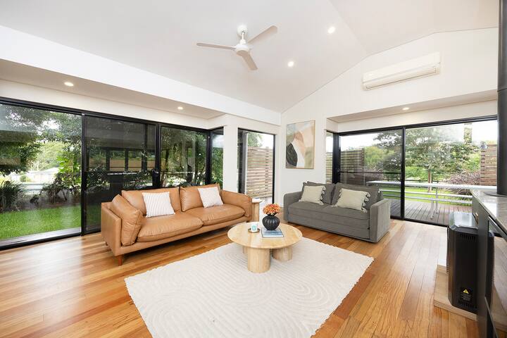 La Dolce Villa gallery image 2