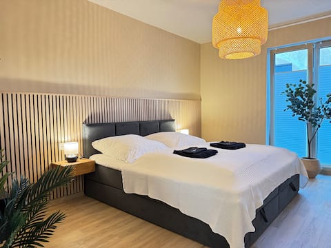 Lightplace - Design Apartment - Parkplatz - Badew.