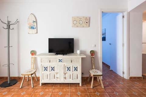Successful Airbnb property: Excellent location: beach at 5' walk in Cañada De Los Ingleses