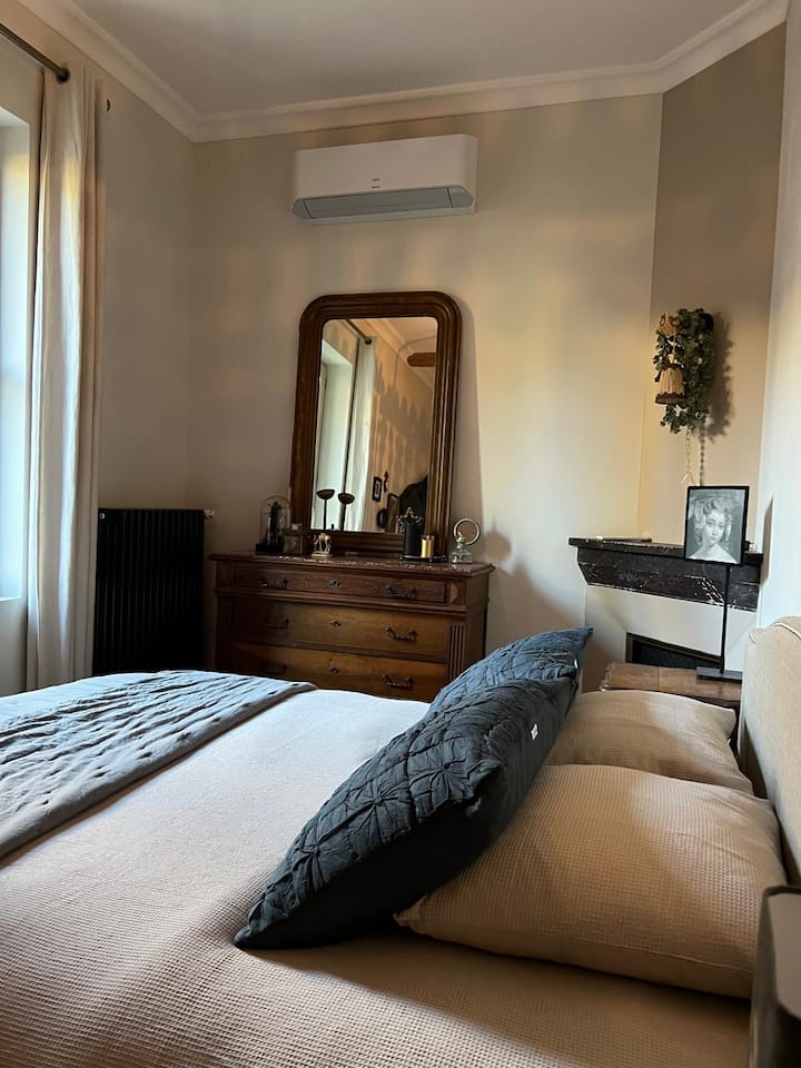 apartmán 1 s oknom s dvojitým zasklením a klimatizáciou