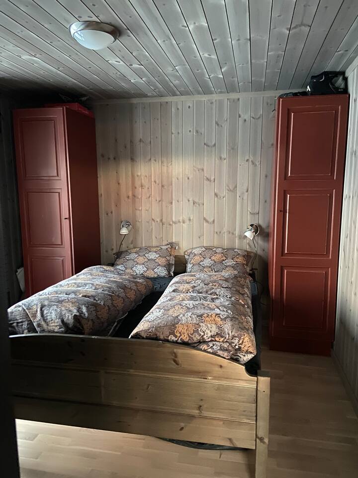 Glavna spavaća soba, širine 150 cm