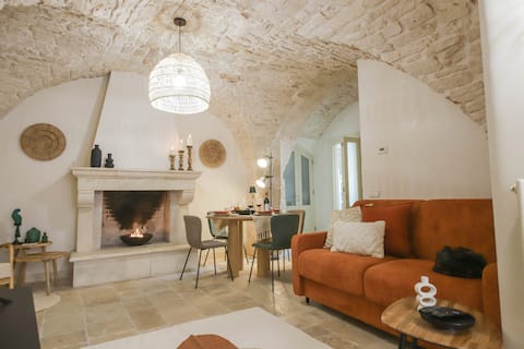 Successful Airbnb property: Volte di Puglia - Loft in the Old Town in Castellana Grotte