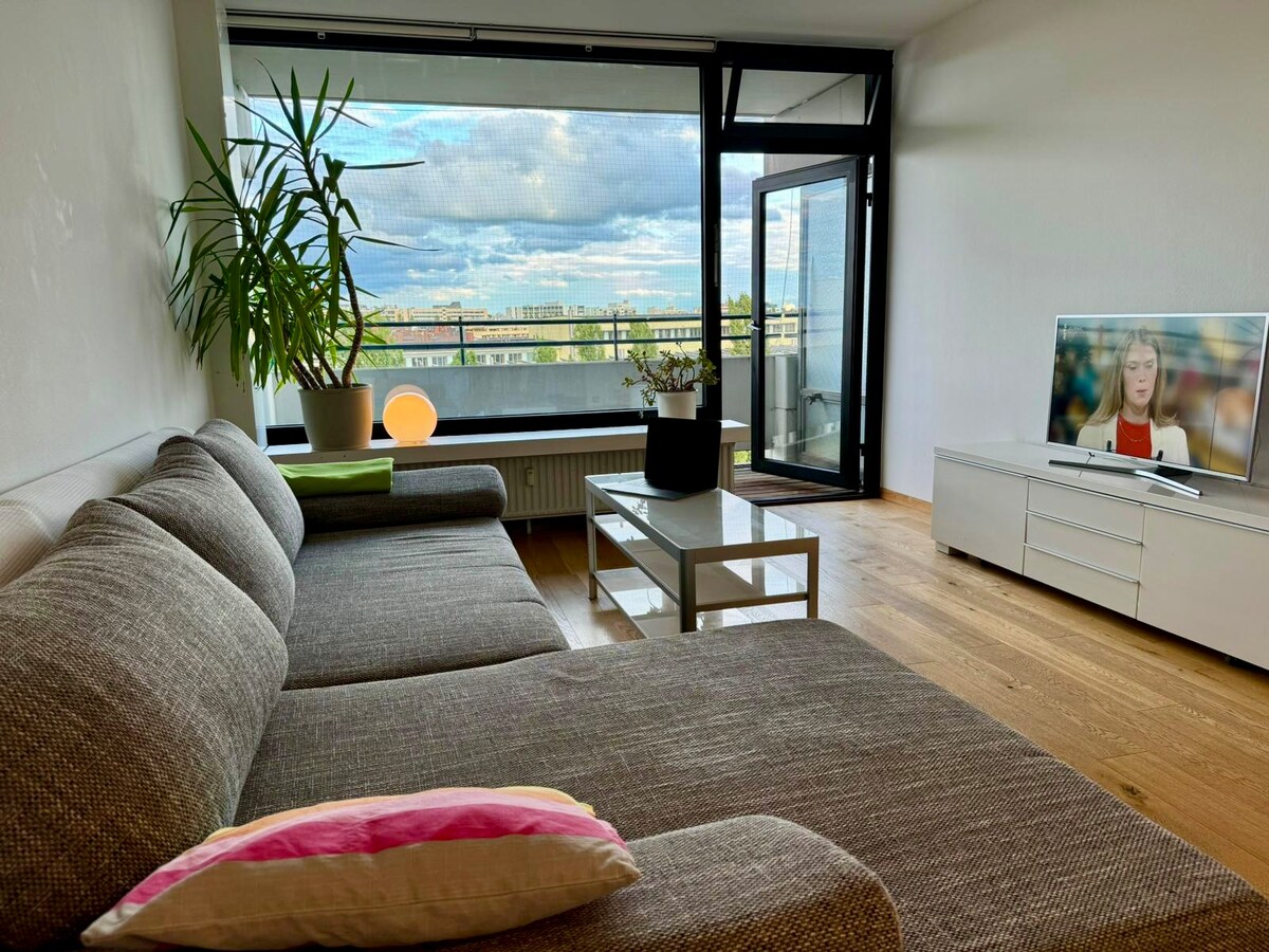 Top Airbnb: Living above the rooftops of Munich in Obere Au