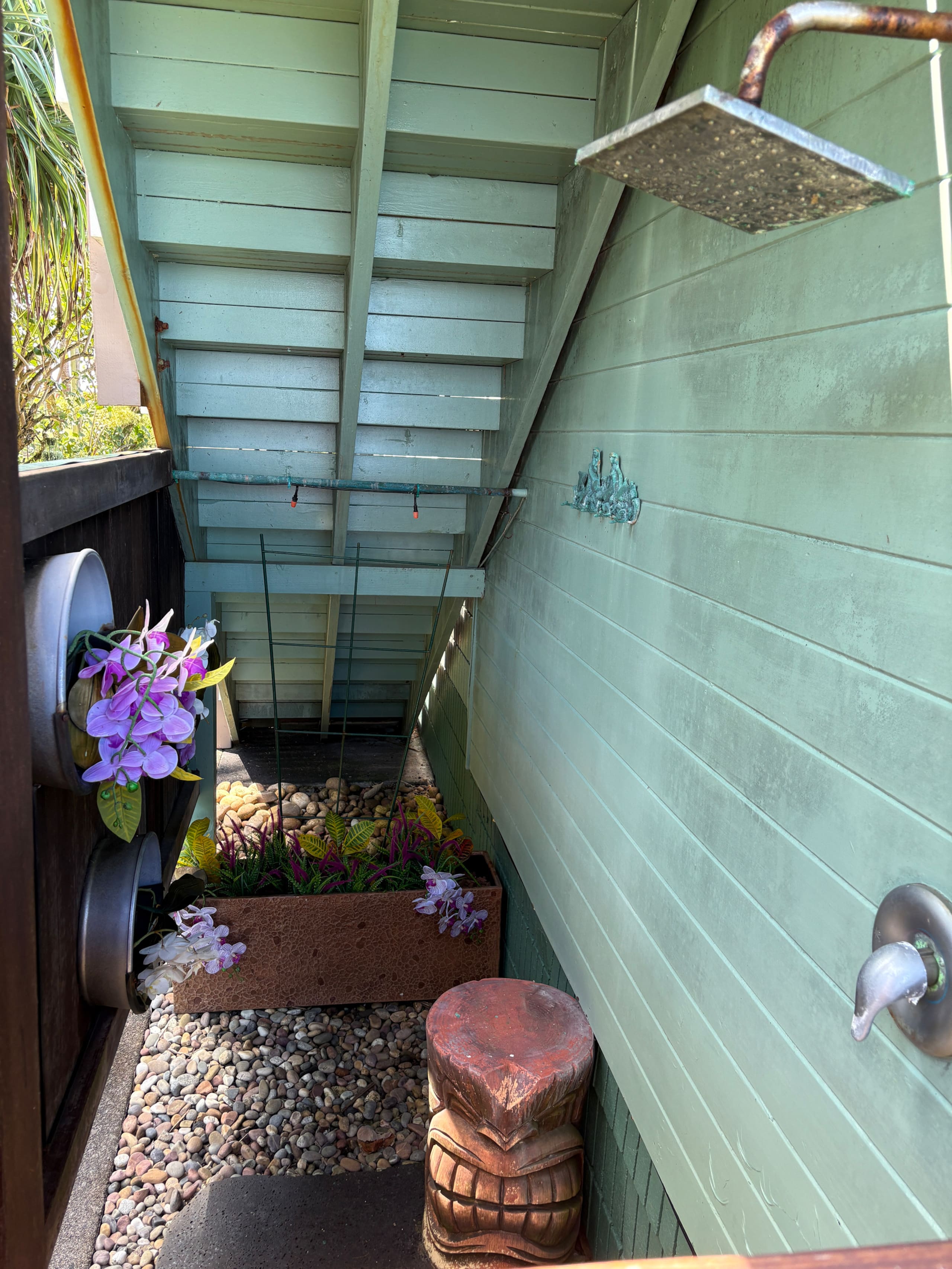 Home in Keaau · ★4.95 · 2 bedrooms · 2 beds · 1 bath - Image 43