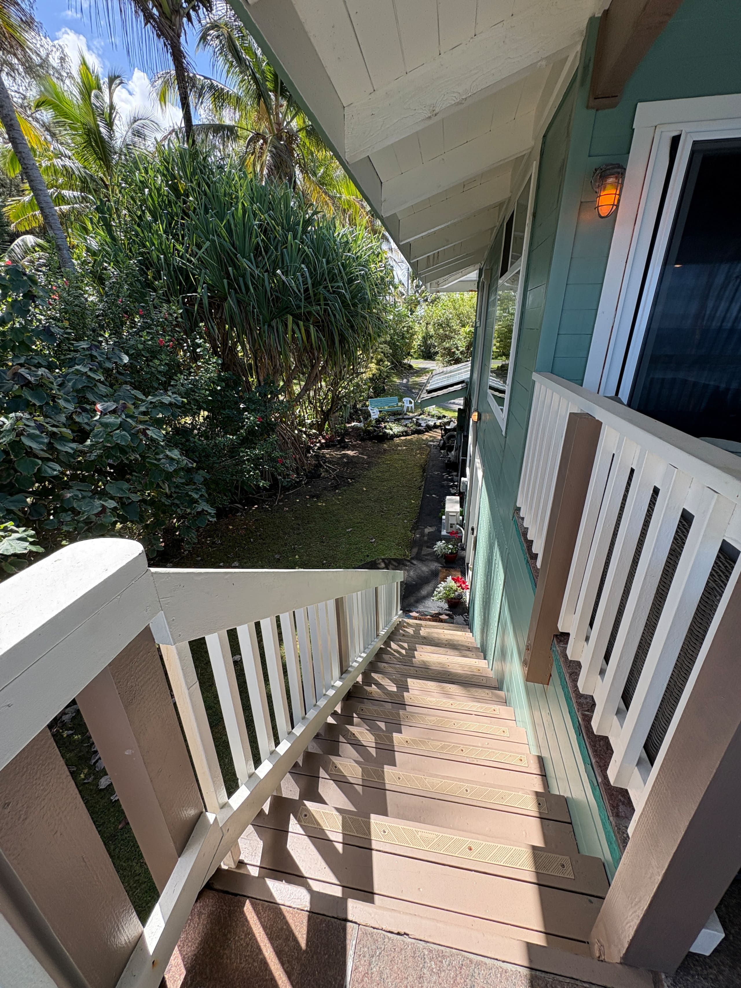 Home in Keaau · ★4.95 · 2 bedrooms · 2 beds · 1 bath - Image 44