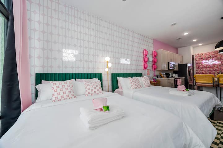 Two Queen beds