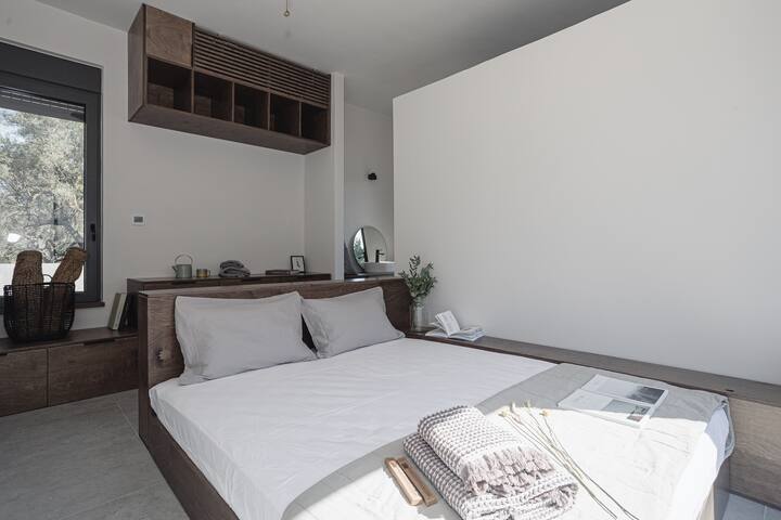 Nima Resorts managed Airbnb listing 3
