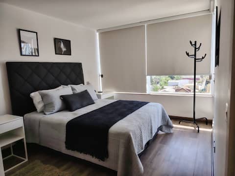 Popular Airbnb listing: Prime61| Near metro, gym-WiFi-heating-parking in San Joaquín