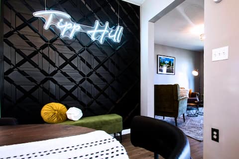 Tipp Hill, next to pubs, near Universities, Dome