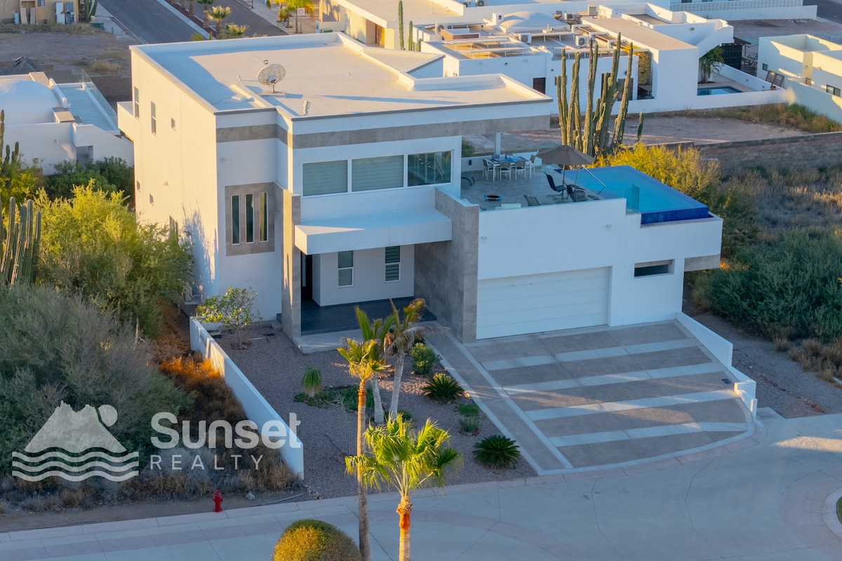 5BR Villa in Bahía de Kino — 5 bedroom vacation rental in Bahía de Kino