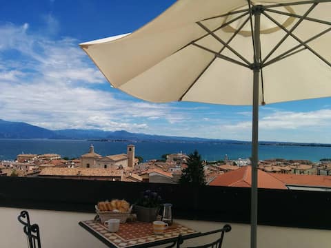 Lovely studio apartment with amazing view