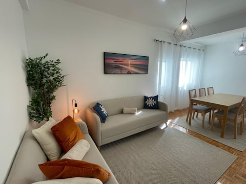 Top performing Airbnb: Casa de Baixa - Downtown Faro in Faro