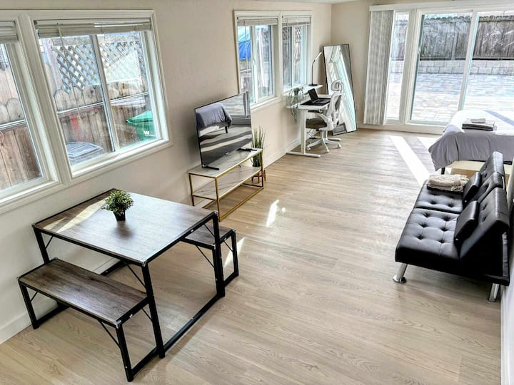 A Renovated Guest Studio In Bayarea W/easy Commute - Hayward, CA